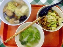 新康饭菜爆料事件视频,真相与反思