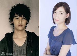 女明星恋情最新爆料图片,女明星甜蜜牵手神秘男友，甜蜜瞬间引网友热议！”